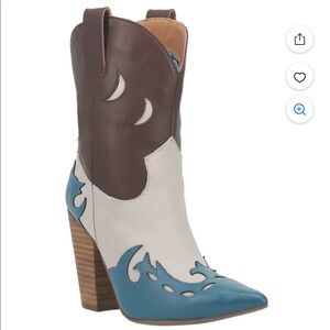 Dingo saucy western boots size 8